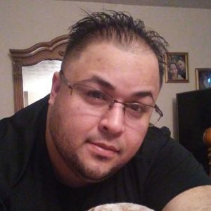 Meet your Posher, Marcos